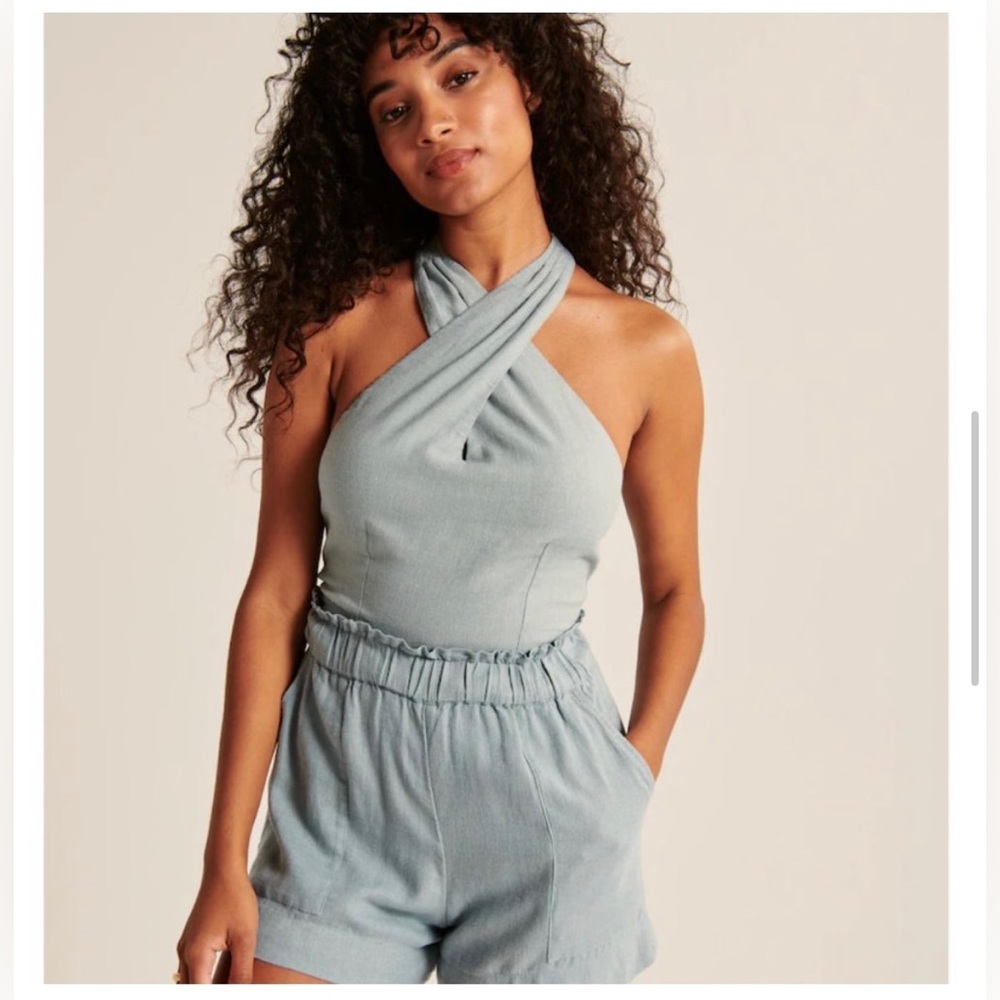 Abercrombie Tie Halter Top w/ Matching Shorts - Linen Blend
